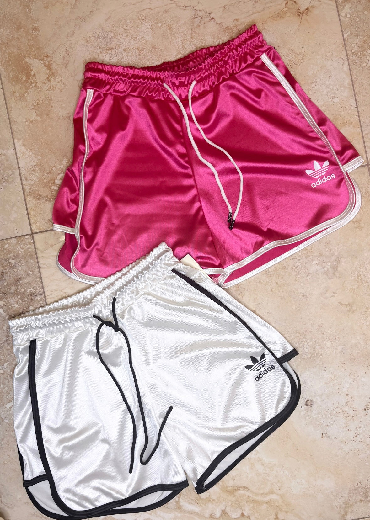 Shorts in RASO