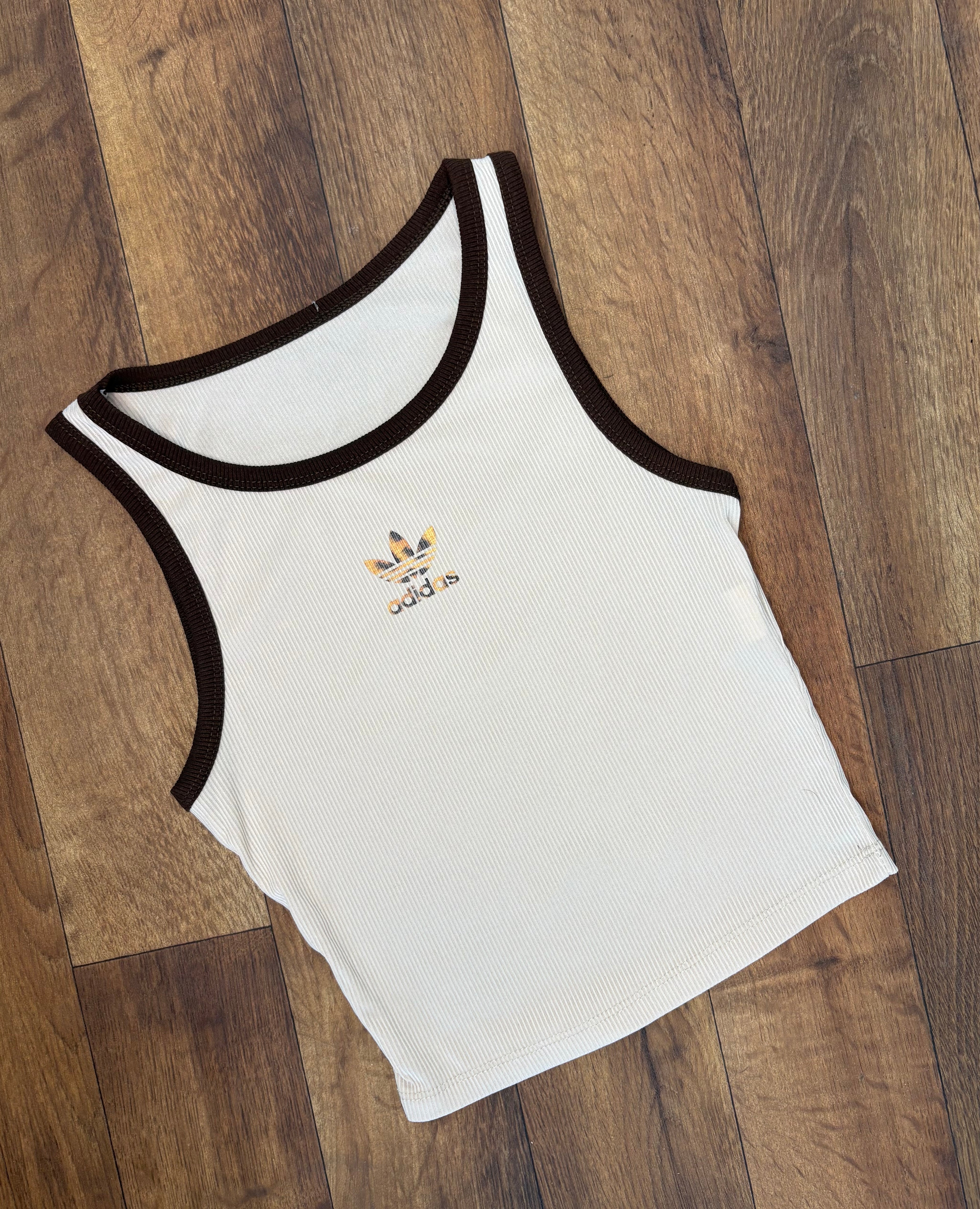 Top BEIGE a costine