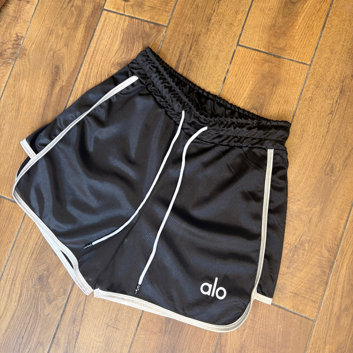 Shorts in raso