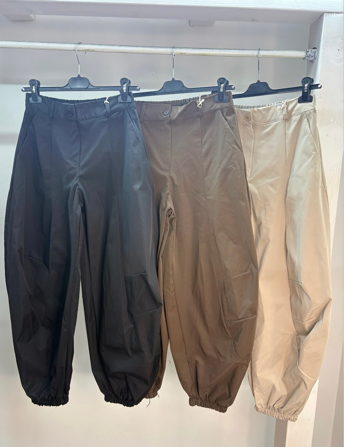 Pantalone in tessuto tecnico